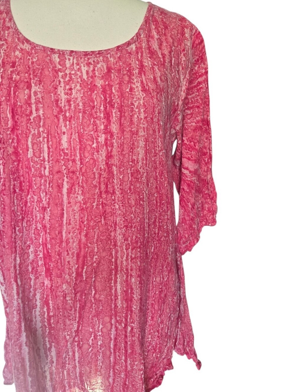 Windhorse Colorful Pink Scoop-Neck Tunic - L/XL